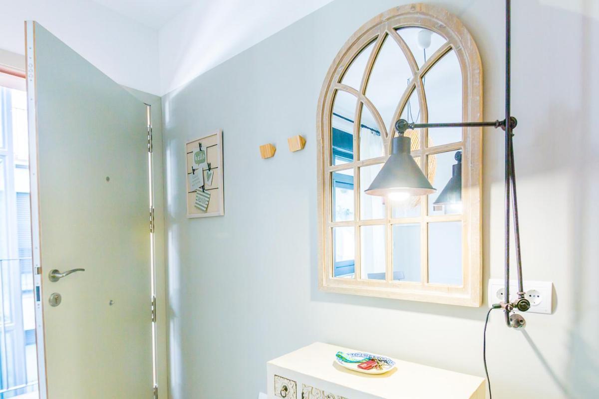 Sea & Wave Jara Boutique Apartment Málaga Exteriör bild